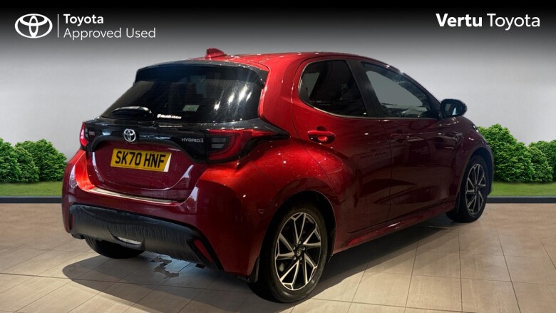 Toyota Yaris 1.5 Hybrid Design 5dr CVT Hybrid Hatchback